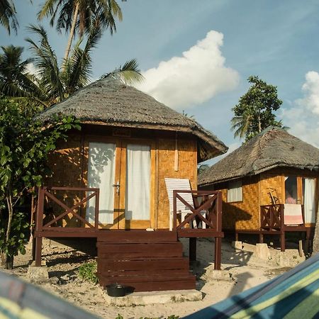 Simeulue Surflodges Lasikin Екстер'єр фото