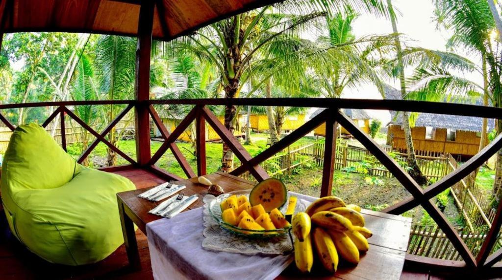Simeulue Surflodges Lasikin Екстер'єр фото