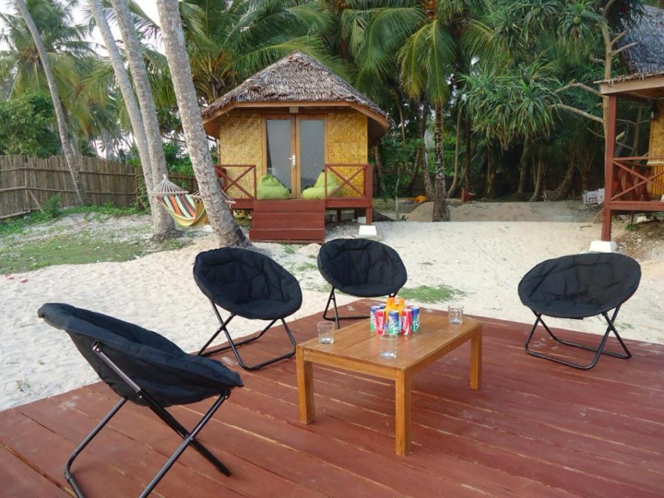 Simeulue Surflodges Lasikin Екстер'єр фото