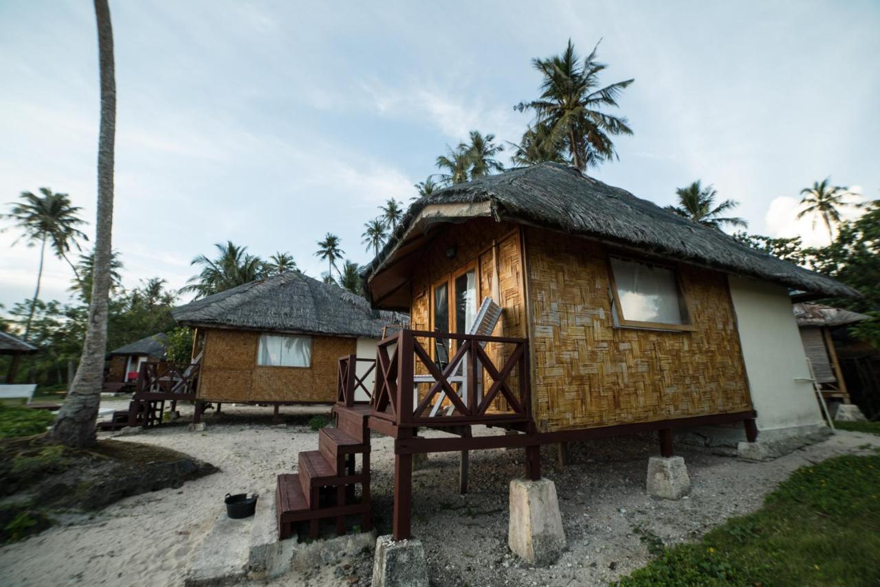 Simeulue Surflodges Lasikin Екстер'єр фото